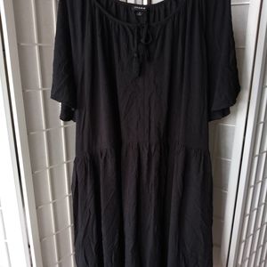 Torrid 4 Black Dress Loose Flowy Lightweight Pockets